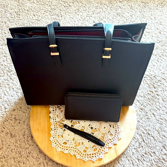 Handbags - - Boutique NWT Vegan Leather Shoulder Bag &